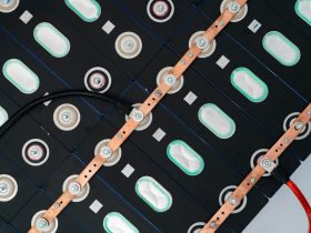 V-battery-lifespan-2026-report-and-study
