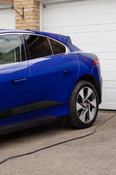 Smart charger or portable charger for ev